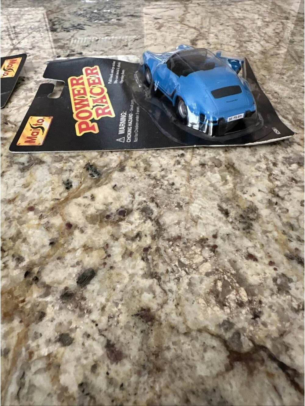 2x Maisto Power Racers A Ferrari & A Porsche NEW + FAST SHIPPING
